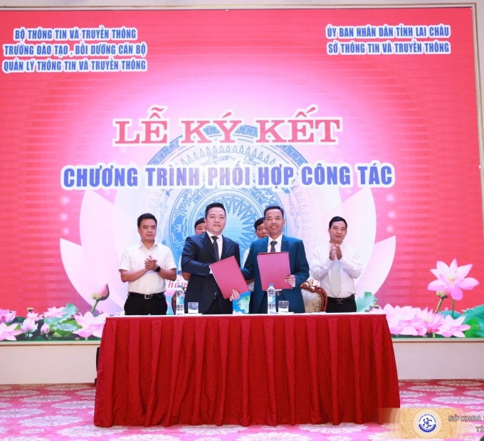 Lễ Ký kết chương trình phối hợp công tác giữa Sở Thông tin và Truyền thông và Trường Đào tạo, bồi dưỡng cán bộ quản lý Thông tin và Truyền thông năm 2023.
