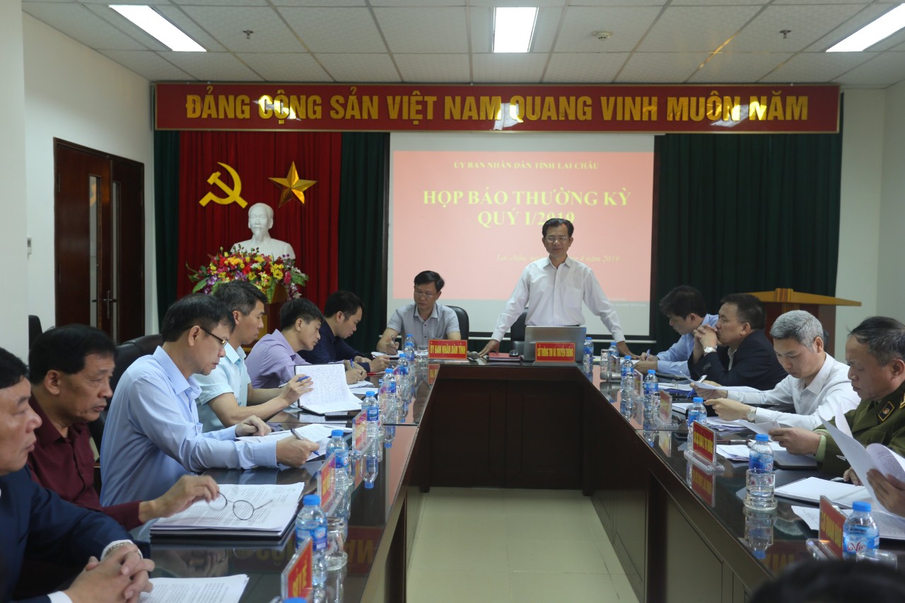 UBND tỉnh họp báo thường kỳ Quý I năm 2019