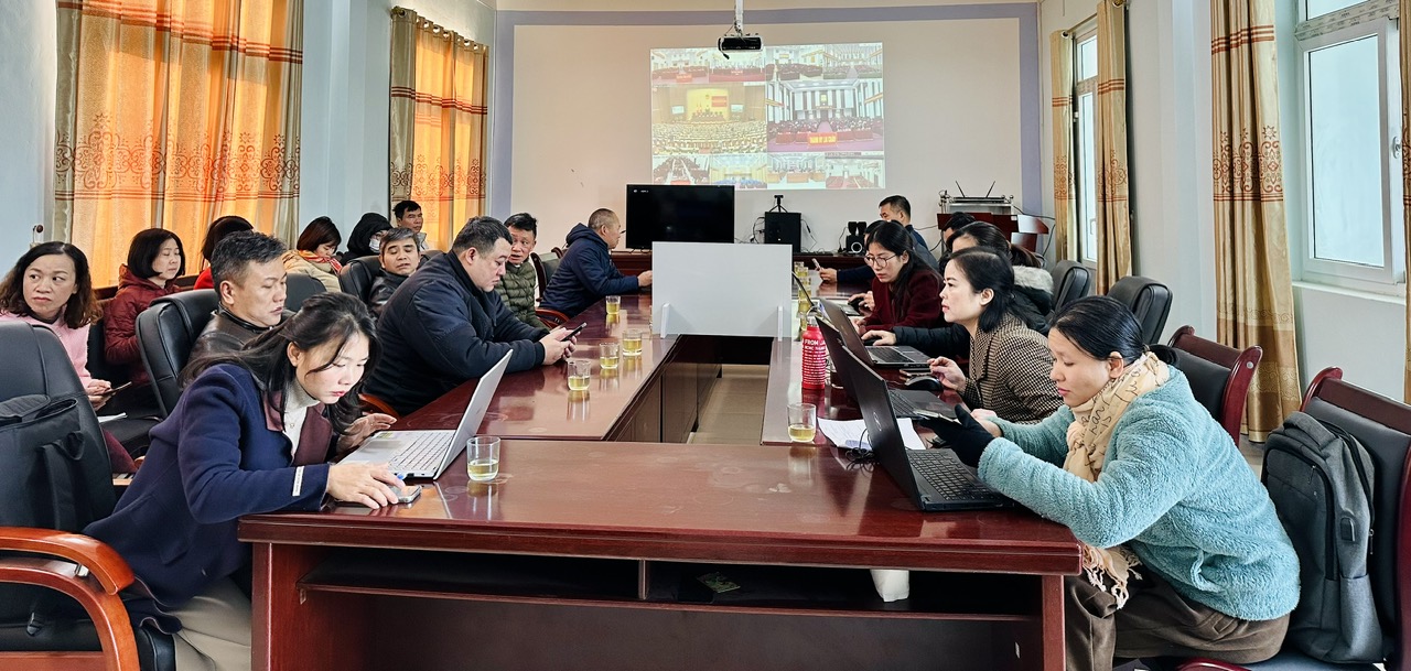https://skhcn.laichau.gov.vn/upload/105280/fck/vuthanhhuyen/2025_01_16_08_11_024.jpg