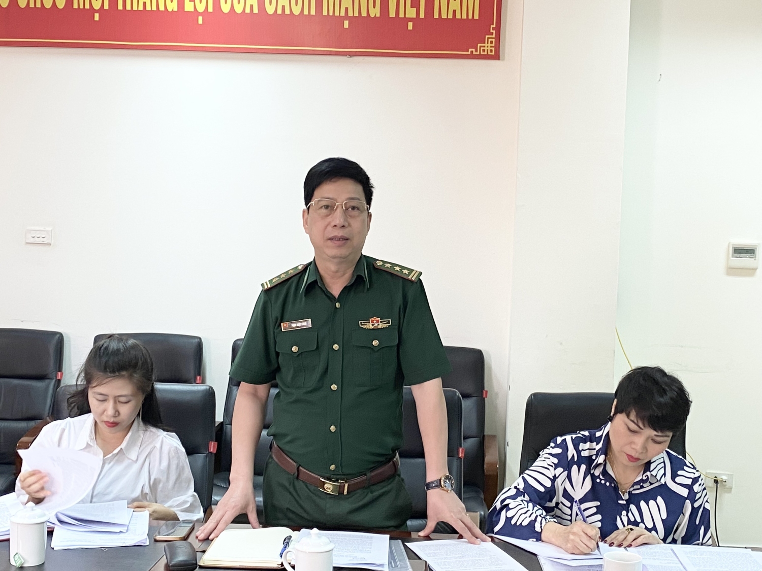Description: https://stttt.laichau.gov.vn/Files/SoTTTT/Users/905/2023/Thang4/Thao-luan.jpg