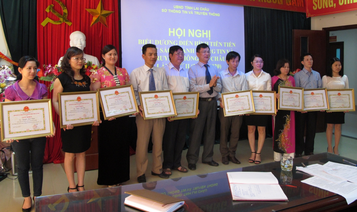 Description: https://stttt.laichau.gov.vn/Files/SoTTTT/Users/74/2015/Thang7/so4t1642015.JPG