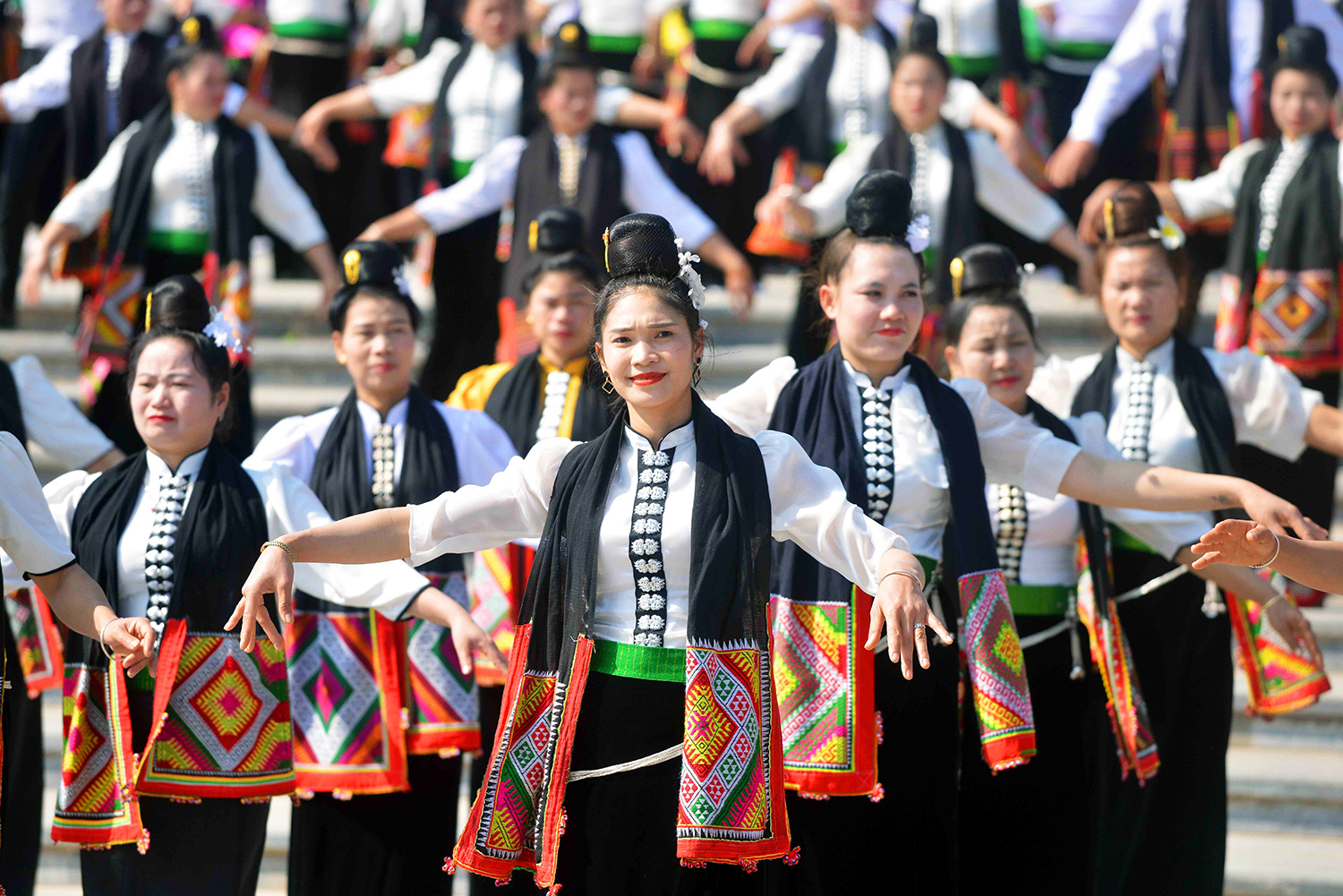 https://www.tapchicongsan.org.vn/image/journal/article?img_id=356101301&t=1711466727080