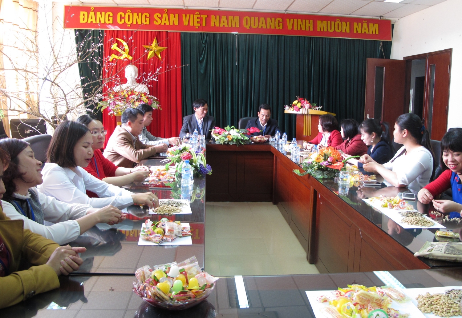 Toàn cảnh Lễ khai xuân.